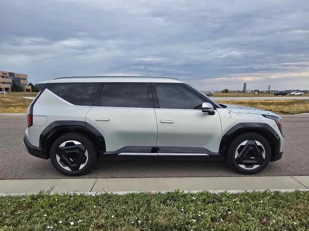 Used 2024 Ivory Silver Matte Kia Land image 6