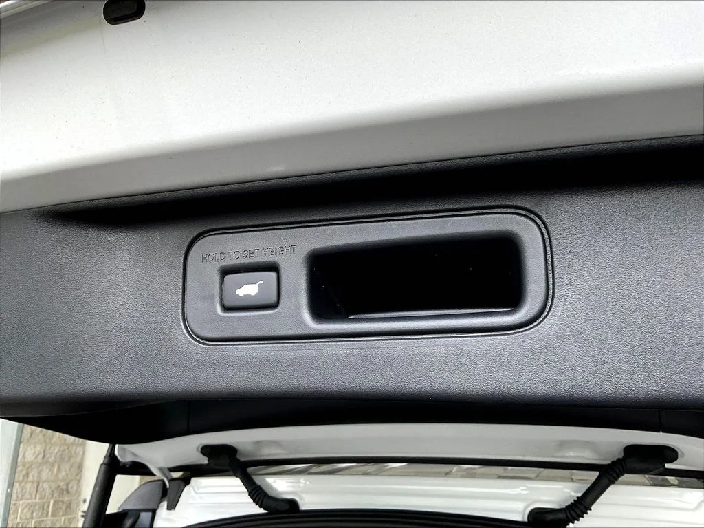 New 2026 Platinum White Pearl Honda TrailSport Elite image 18