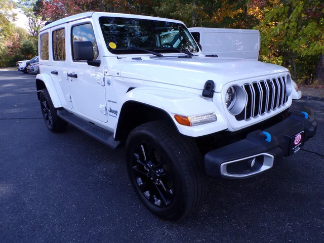 2024 Jeep Wrangler Sahara 4xe