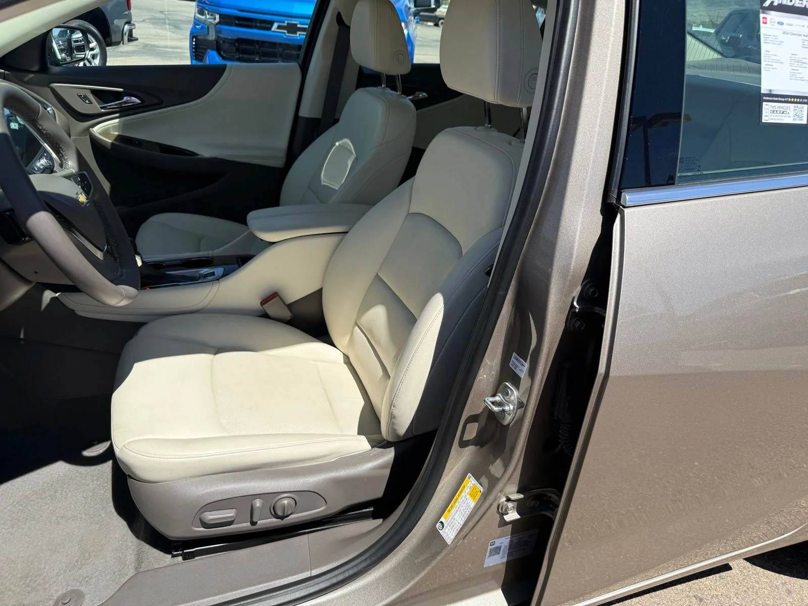 2024 Chevrolet Malibu 2LT - Photo 31