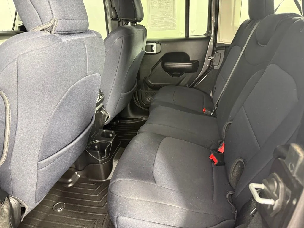Used 2018 Gray Jeep Unlimited Sport S image 17