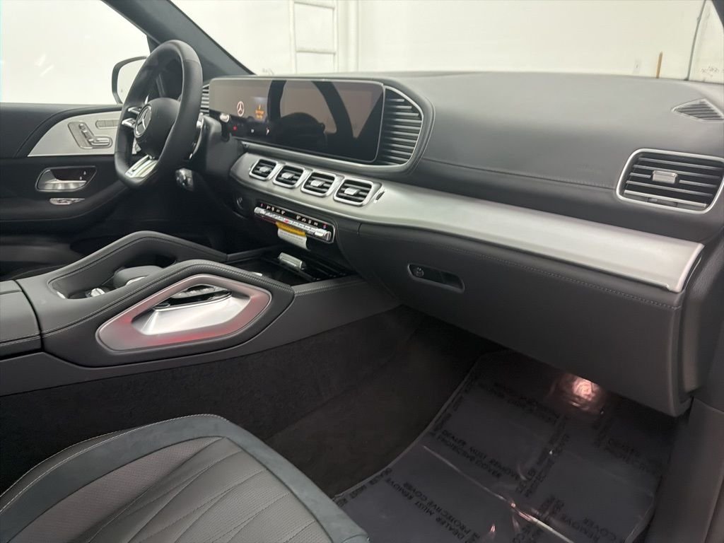 New 2026 Black Mercedes-Benz AMG® GLE 63 S 4MATIC+ SUV image 25
