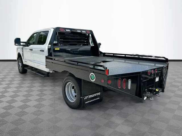 New 2026 Oxford White Ford XL image 4
