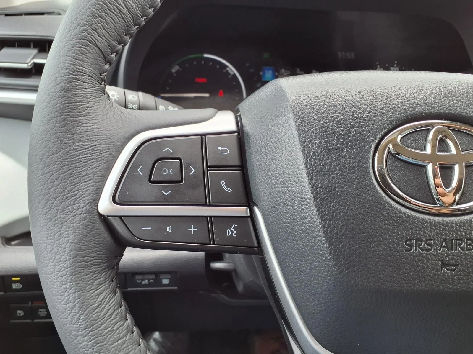 Certified Used 2026 Beige Toyota XLE image 22