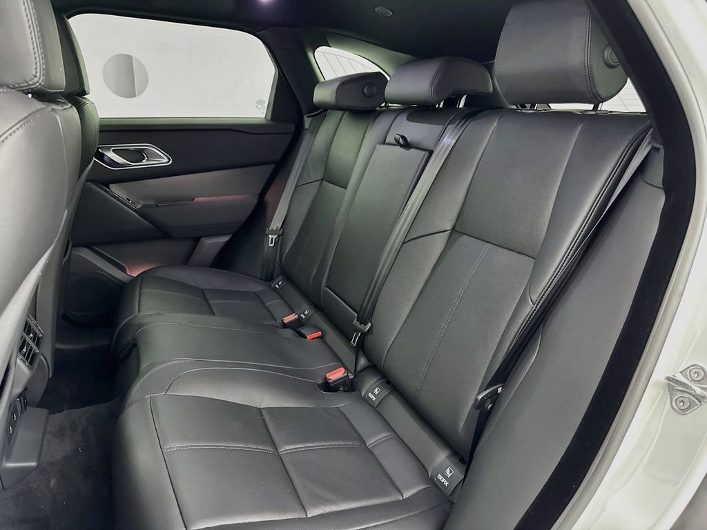 New 2026 Fuji White Land Rover S image 25