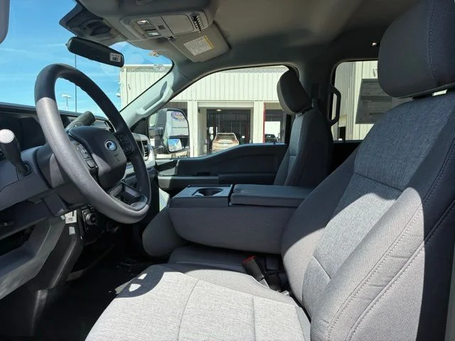 New 2026 Carbonized Gray Metallic Ford XL image 7
