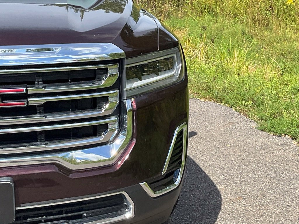 Certified Used 2020 Red Mahogany Metallic GMC SLE image 2
