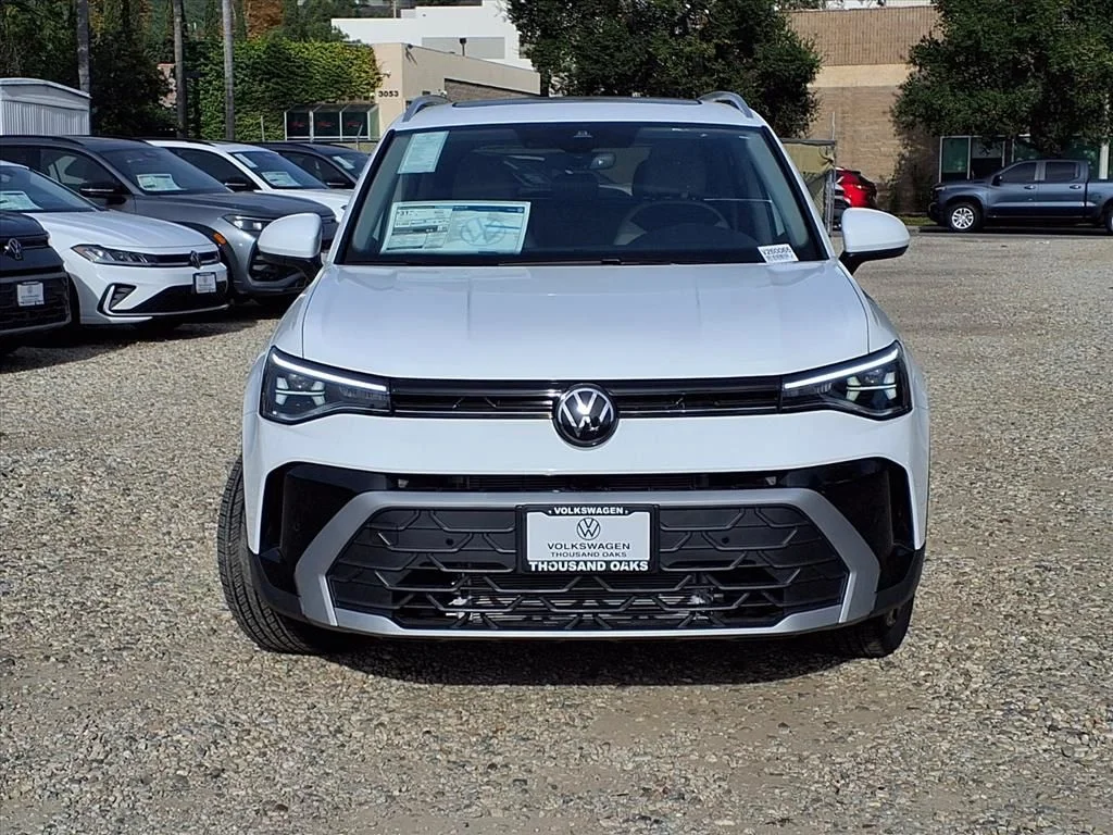 New 2026 White Volkswagen 1.5T SE image 2