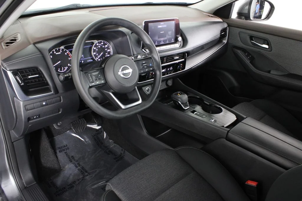 2022 Nissan Rogue SV - Photo 19