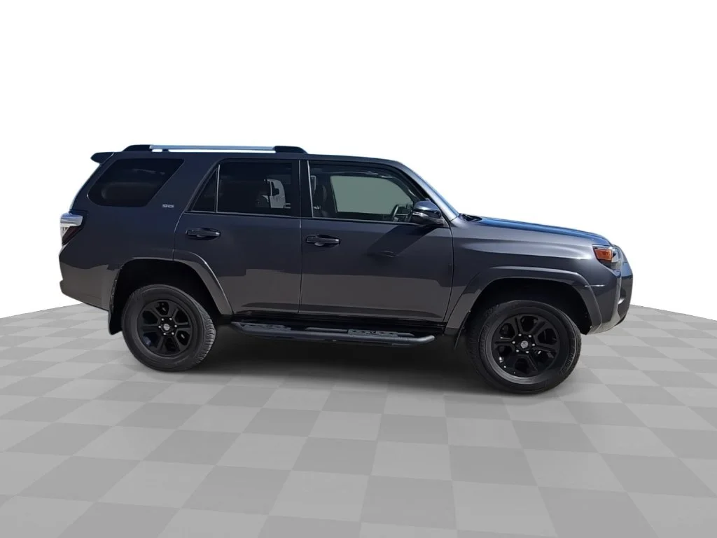 Used 2022 Gray Toyota SR5 Premium image 10