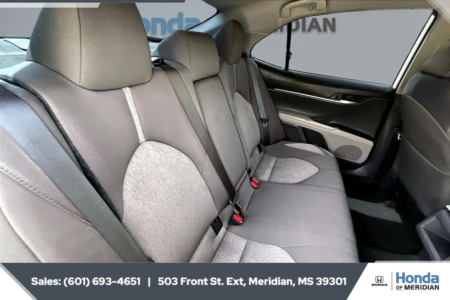 Used 2024 Ice Cap Toyota LE image 20