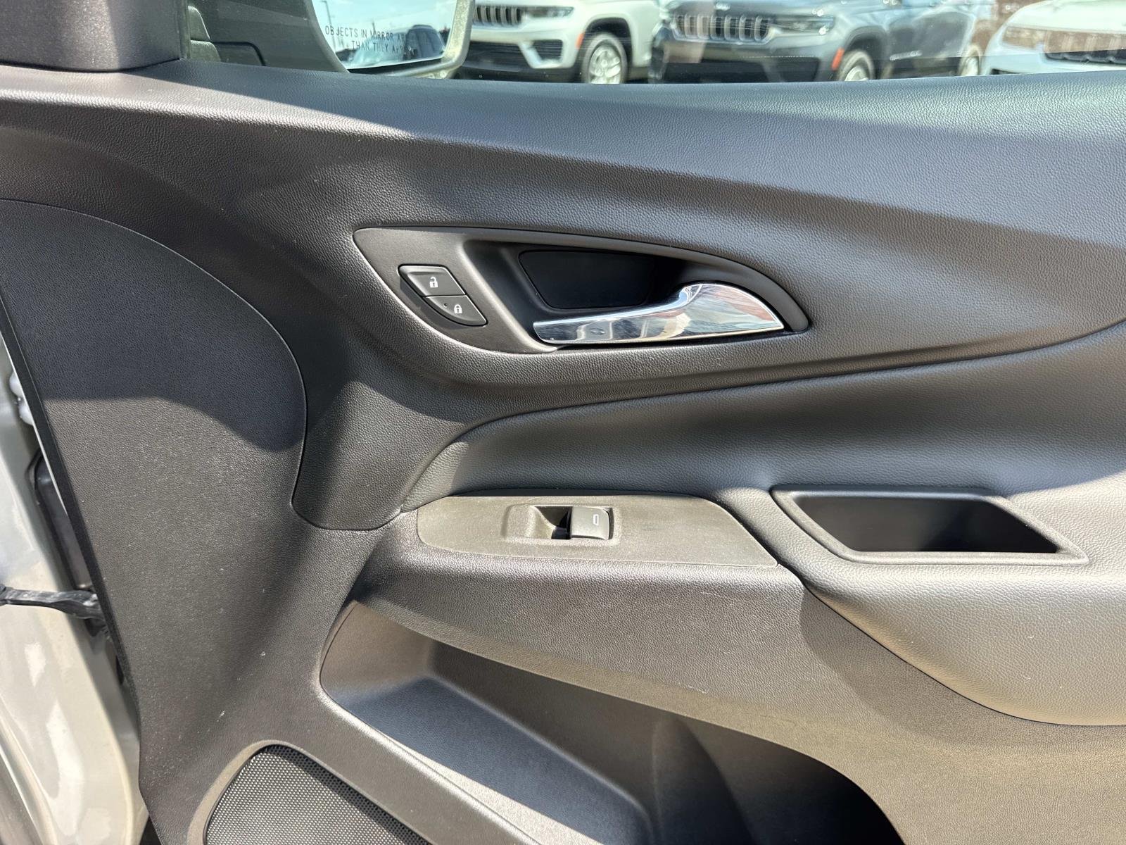Used 2022 Silver Chevrolet LT image 14