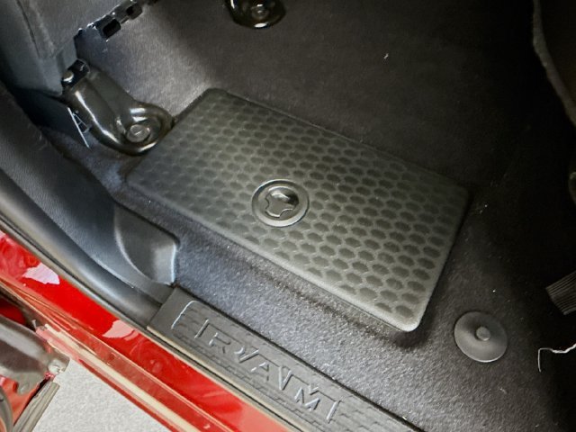 2026 RAM 2500 Laramie - Photo 36