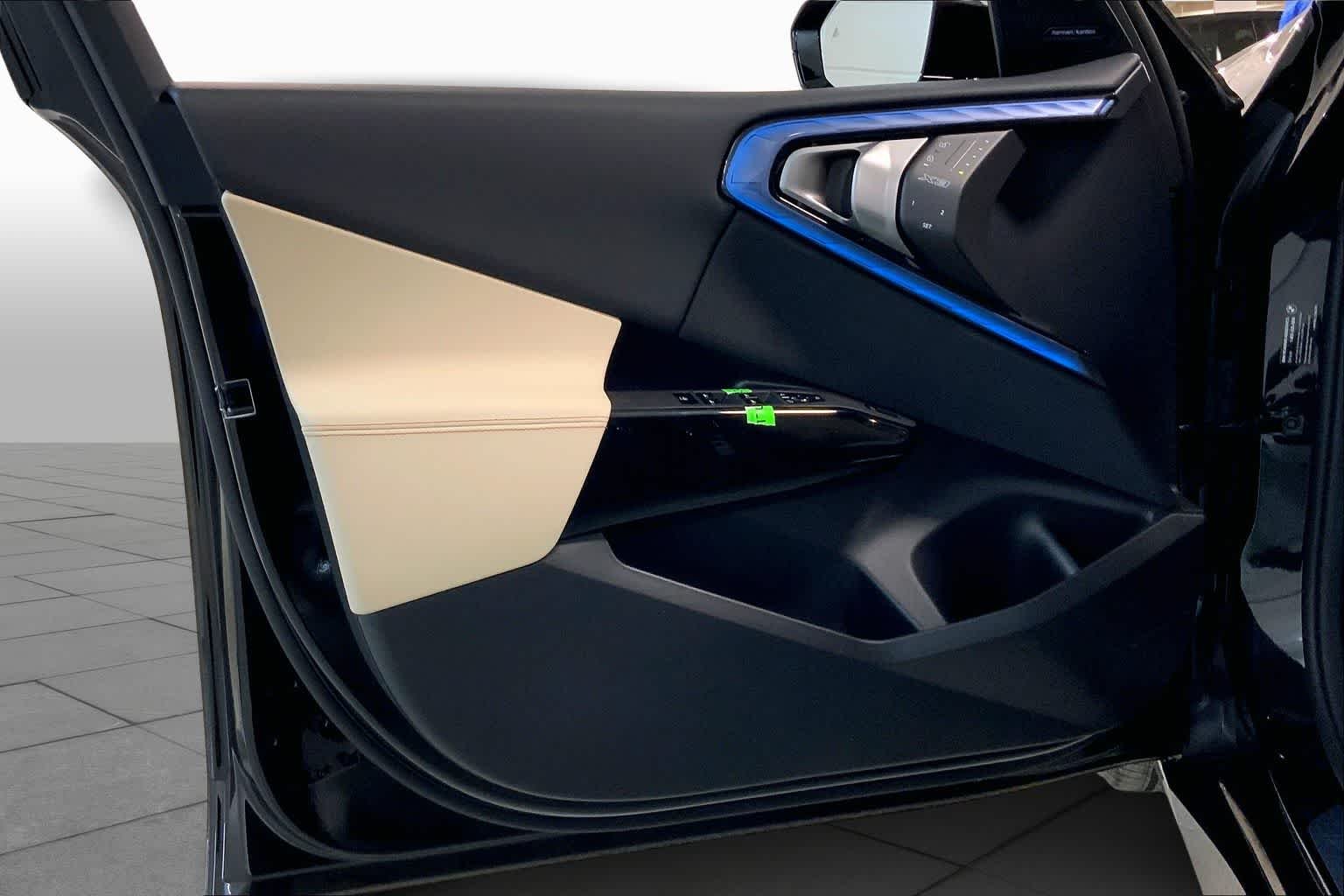 New 2026 Black Sapphire Metallic BMW 30 xDrive image 10