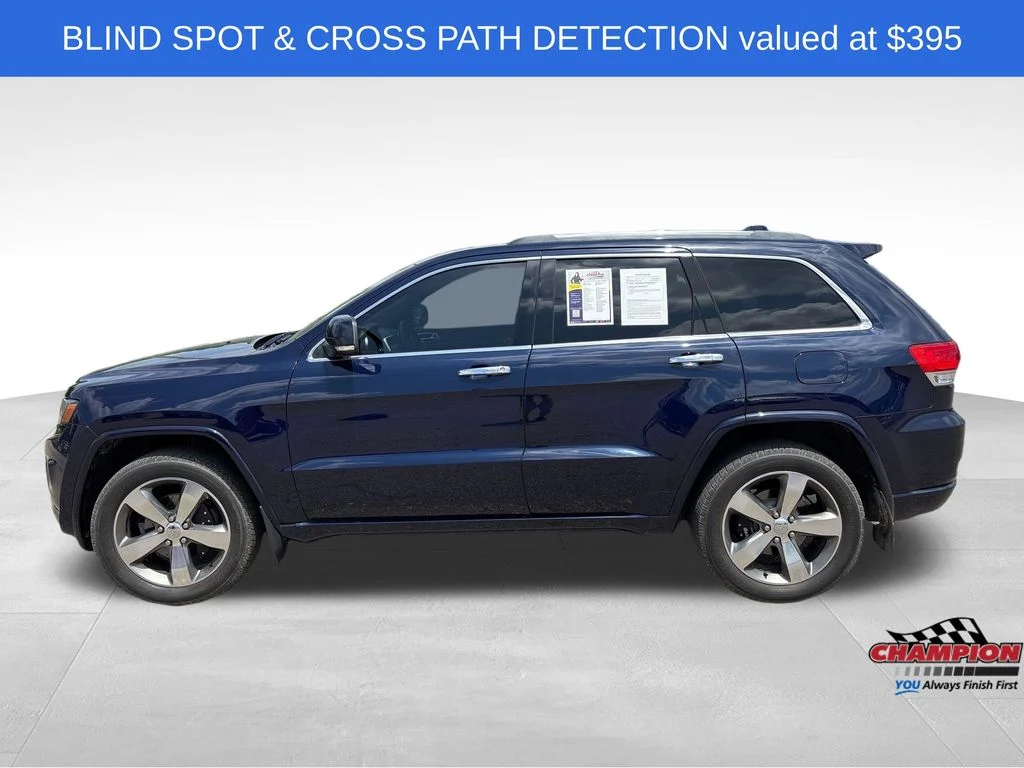 Used 2015 Blue Jeep Overland image 2
