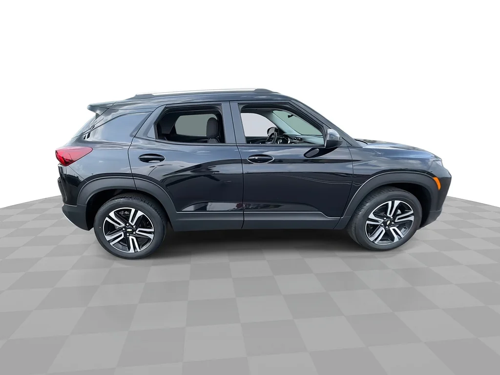 Used 2023 Mosaic Black Metallic Chevrolet LT image 2