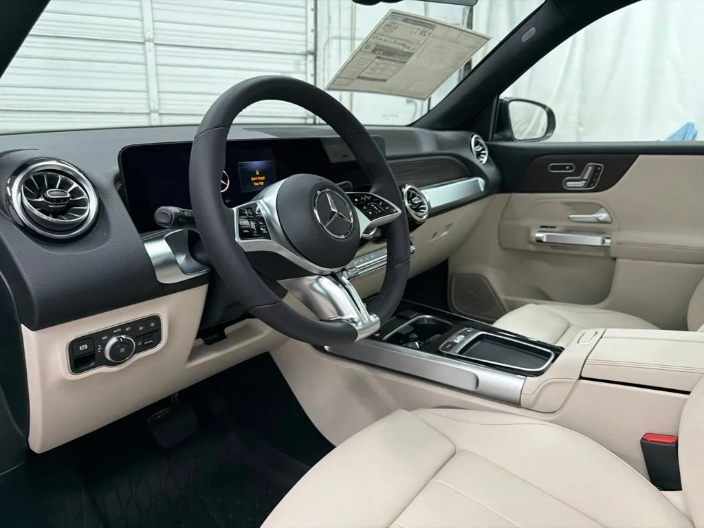 New 2026 Black Mercedes-Benz GLB 250 image 12