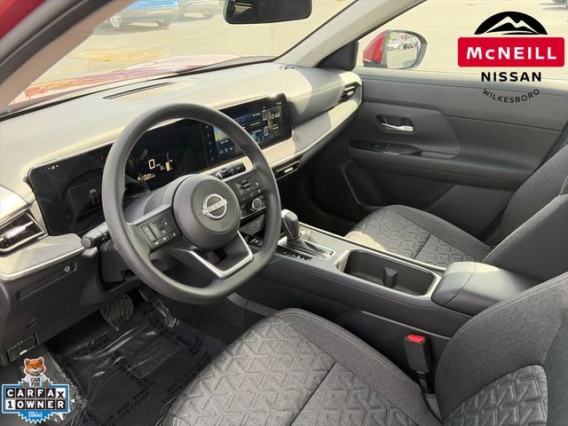 Used 2025 Red Nissan SV image 32