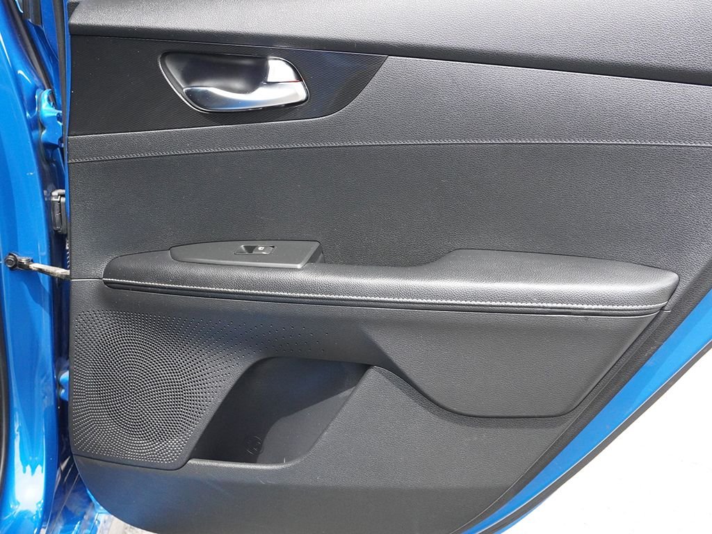 Used 2022 Blue Kia GT-Line image 21