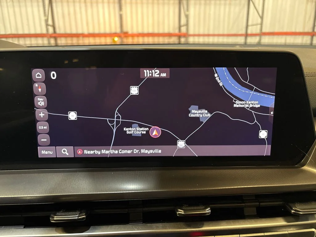 Used 2025 Black Kia S image 19