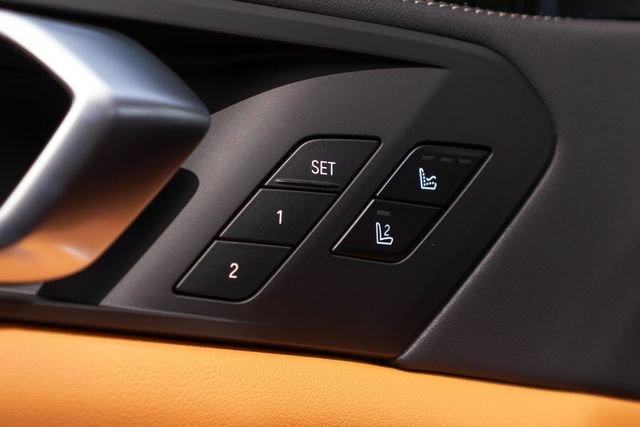 New 2026 Dravit Grey Metallic BMW M60i image 21