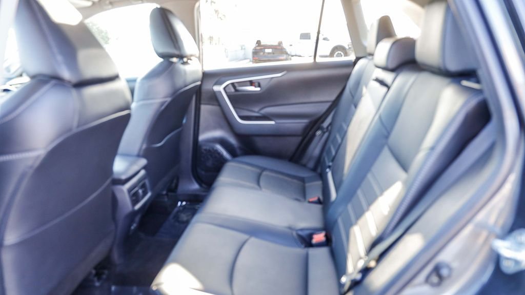 Used 2023 Magnetic Gray Metallic Toyota XLE Premium image 23