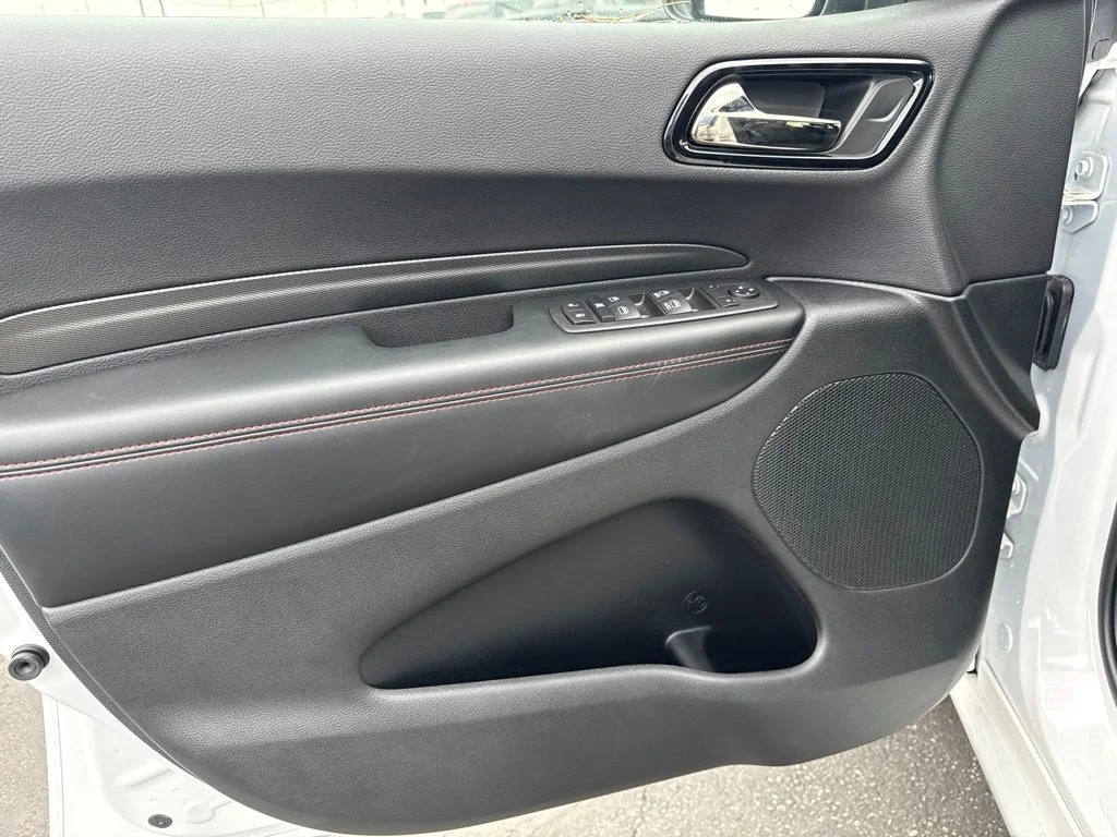 2025 Dodge Durango R/T - Photo 18