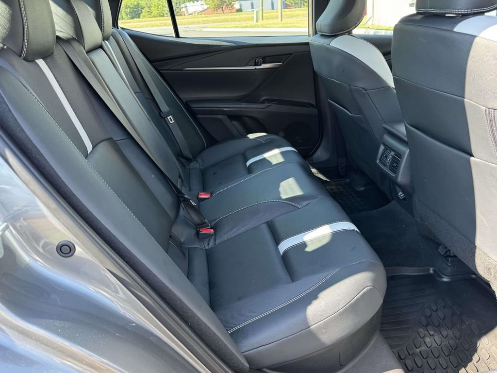 Used 2025  Toyota SE image 15