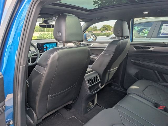 Used 2024 Blue Volkswagen 2.0T SE w/Technology image 24