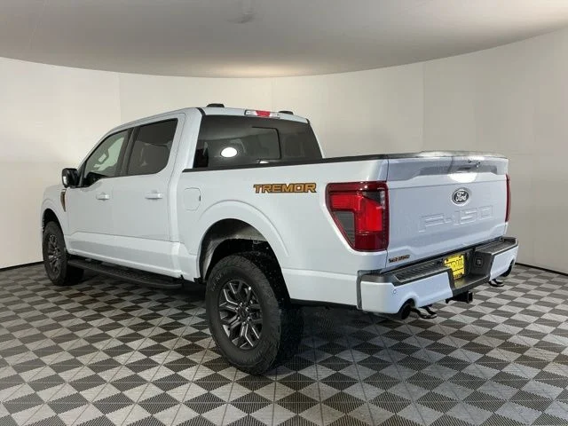 Certified Used 2025  Ford Tremor image 6