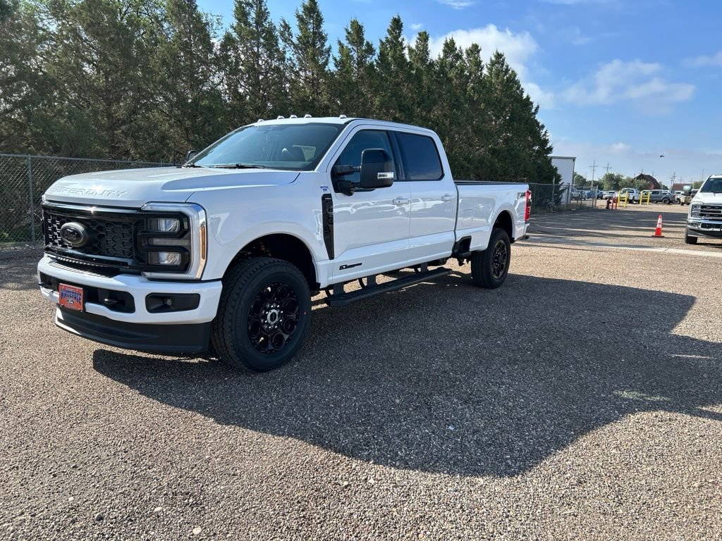 New 2026 Oxford White Ford Lariat image 2