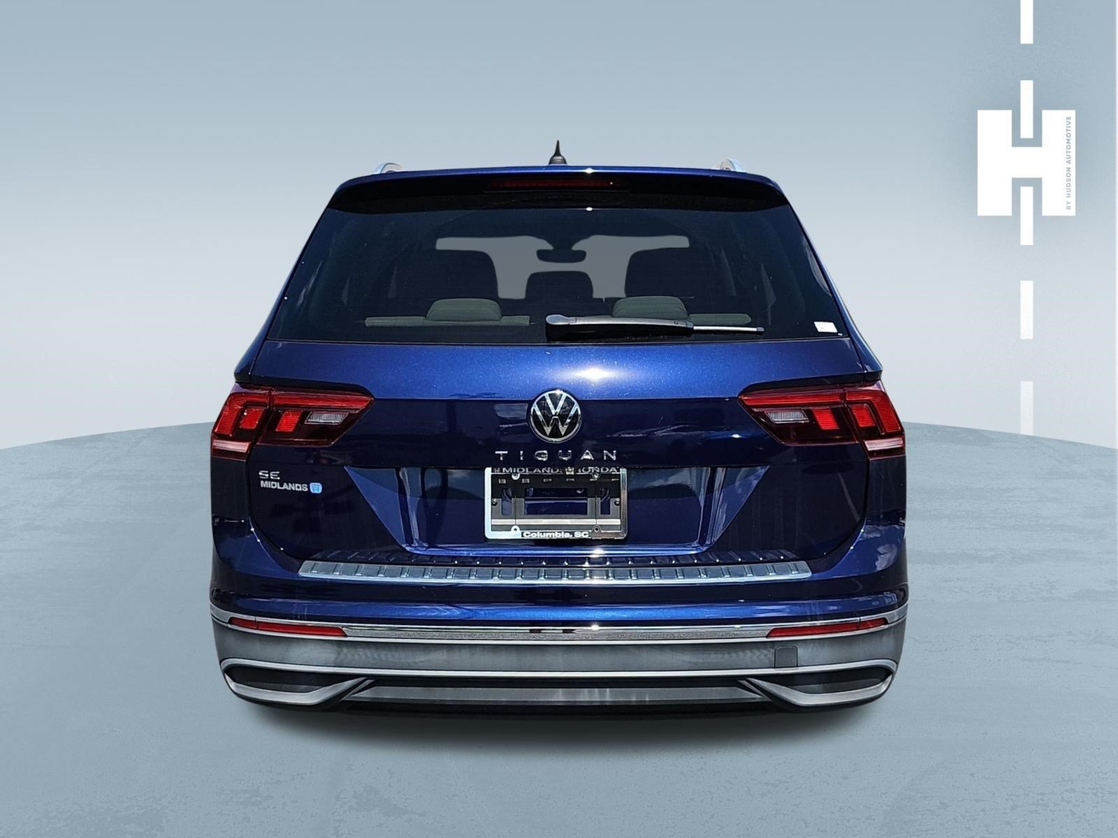 Certified Used 2023 Atlantic Blue Metallic Volkswagen SE image 3