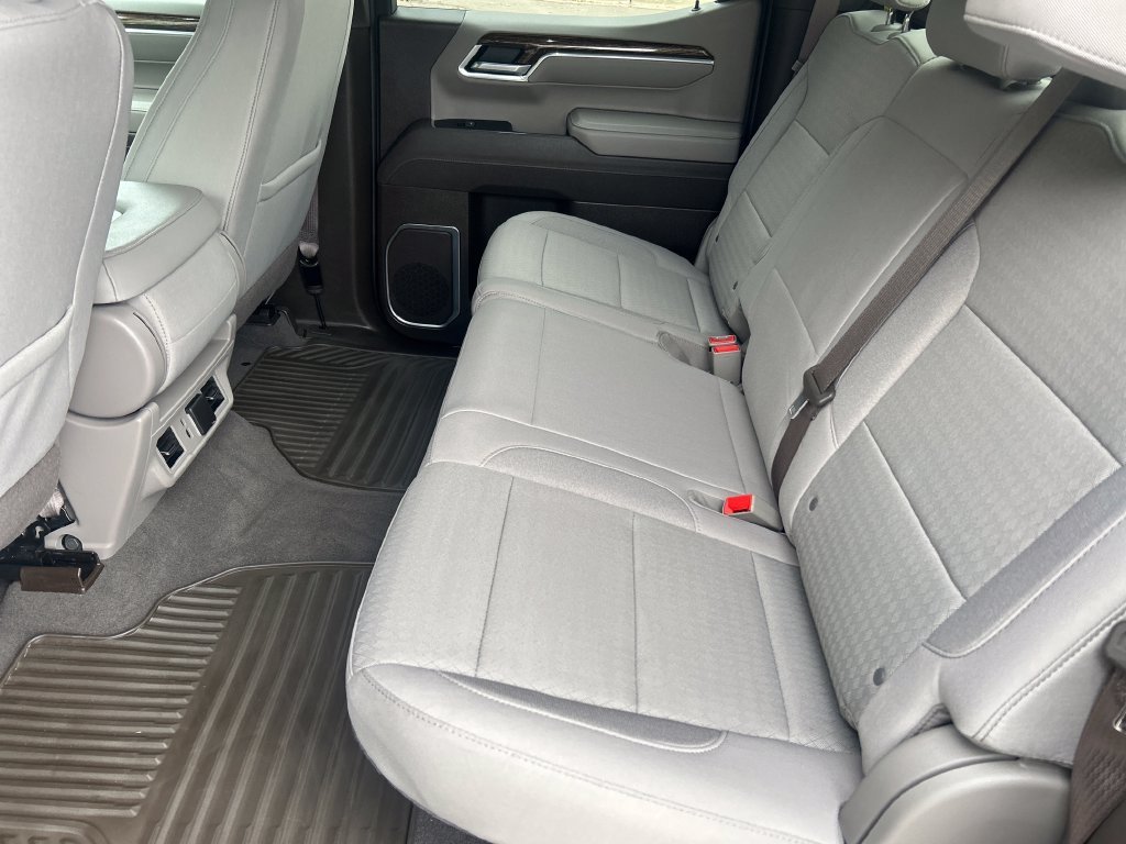 2025 GMC Sierra 1500 SLE - Photo 11