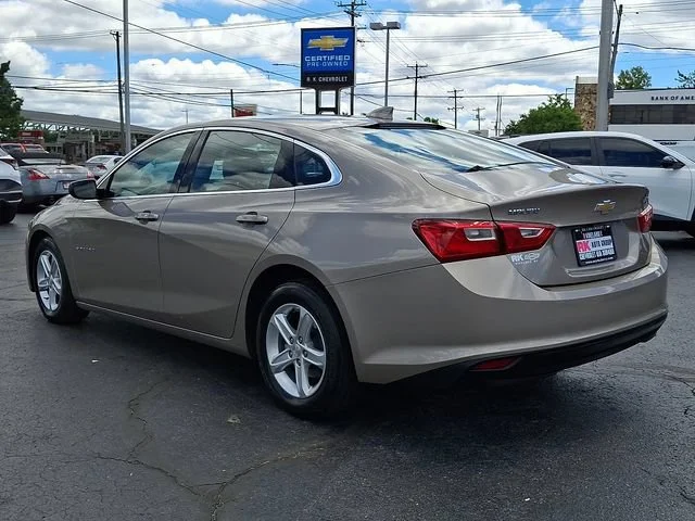 Used 2023 Mineral Gray Metallic Chevrolet LT image 5