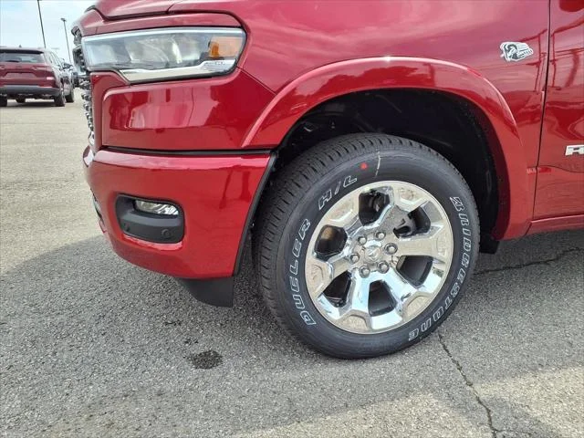 New 2026 Molten Red Pearl-Coat Exterior Paint RAM BIG HORN image 18