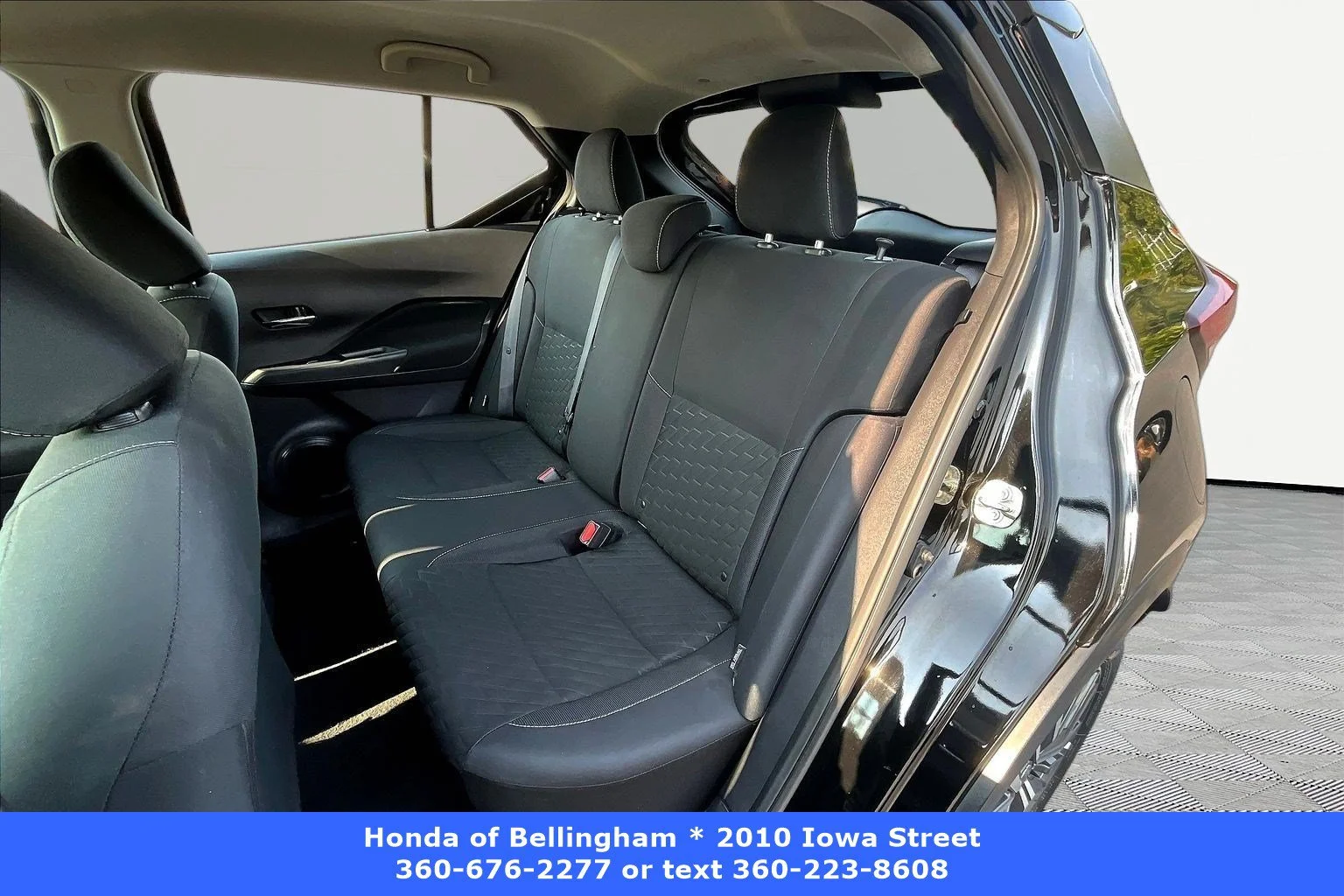 Used 2021 Super Black Nissan SV image 20
