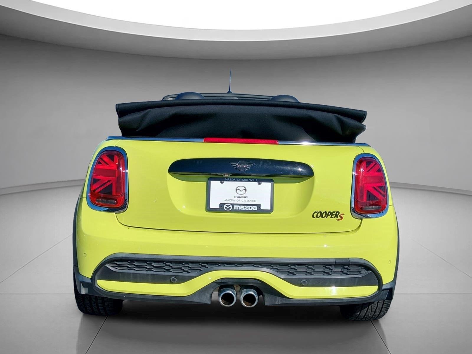 Used 2022 Zesty Yellow MINI Cooper S image 5
