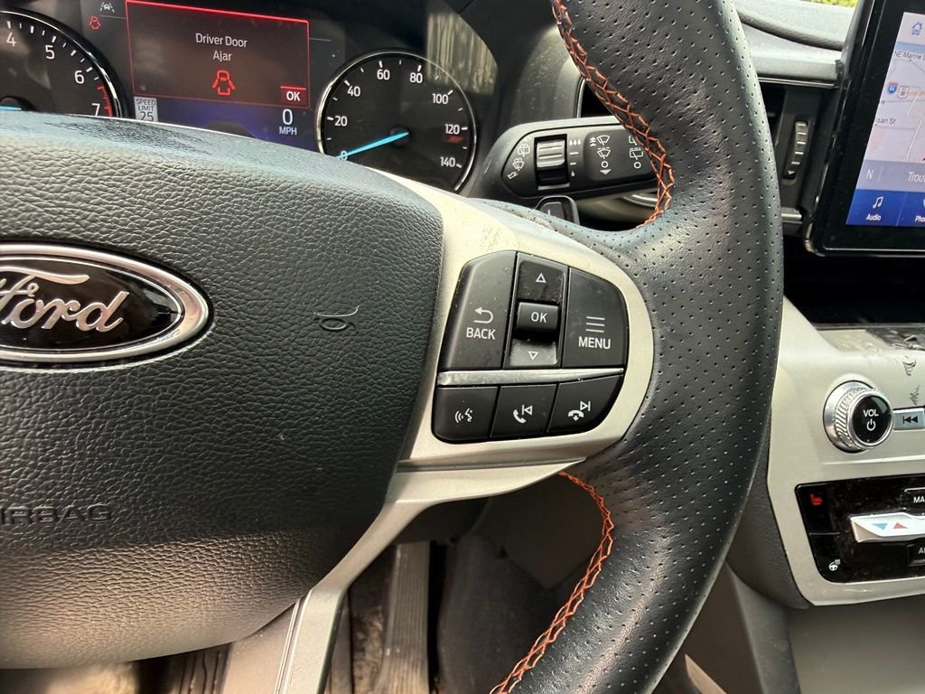 Used 2022 Star White Metallic Tri-Coat Ford Timberline image 12