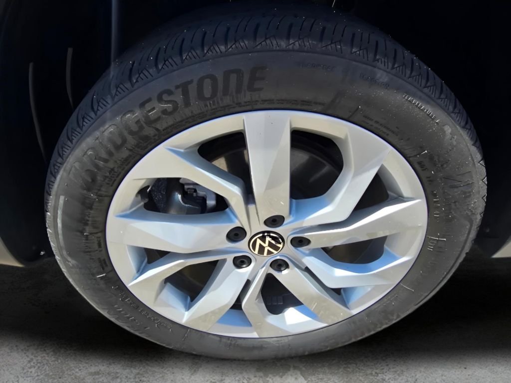 Used 2023 Deep Black Pearl Volkswagen S image 30
