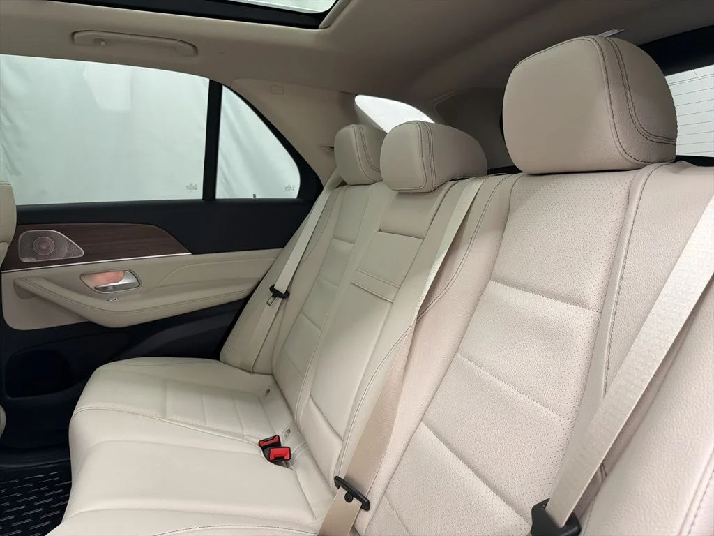 Used 2026 White Mercedes-Benz GLE 350 image 18