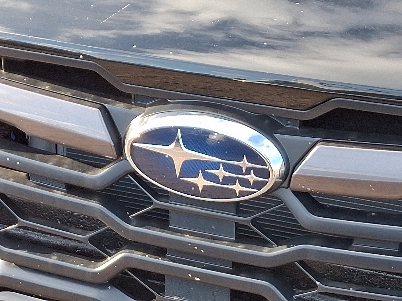 New 2026 CRYSTAL BLACK SILICA Subaru Premium image 4