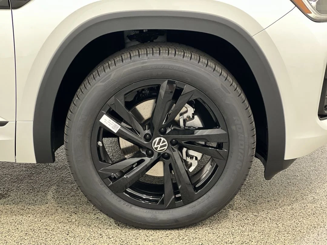 2026 Volkswagen Atlas Cross Sport SEL R-LINE - Photo 10