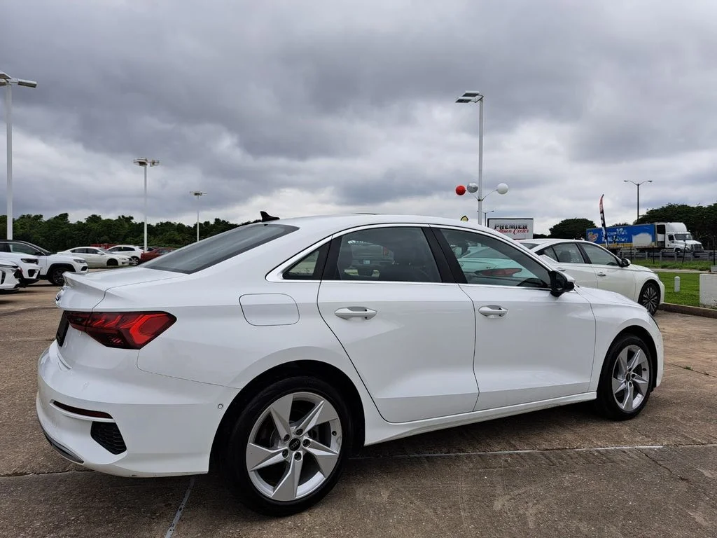 Used 2024 White Audi  image 5