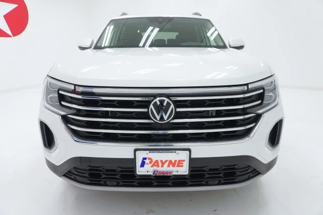 New 2026 Opal White Pearl Volkswagen 2.0T SE w/Technology image 2