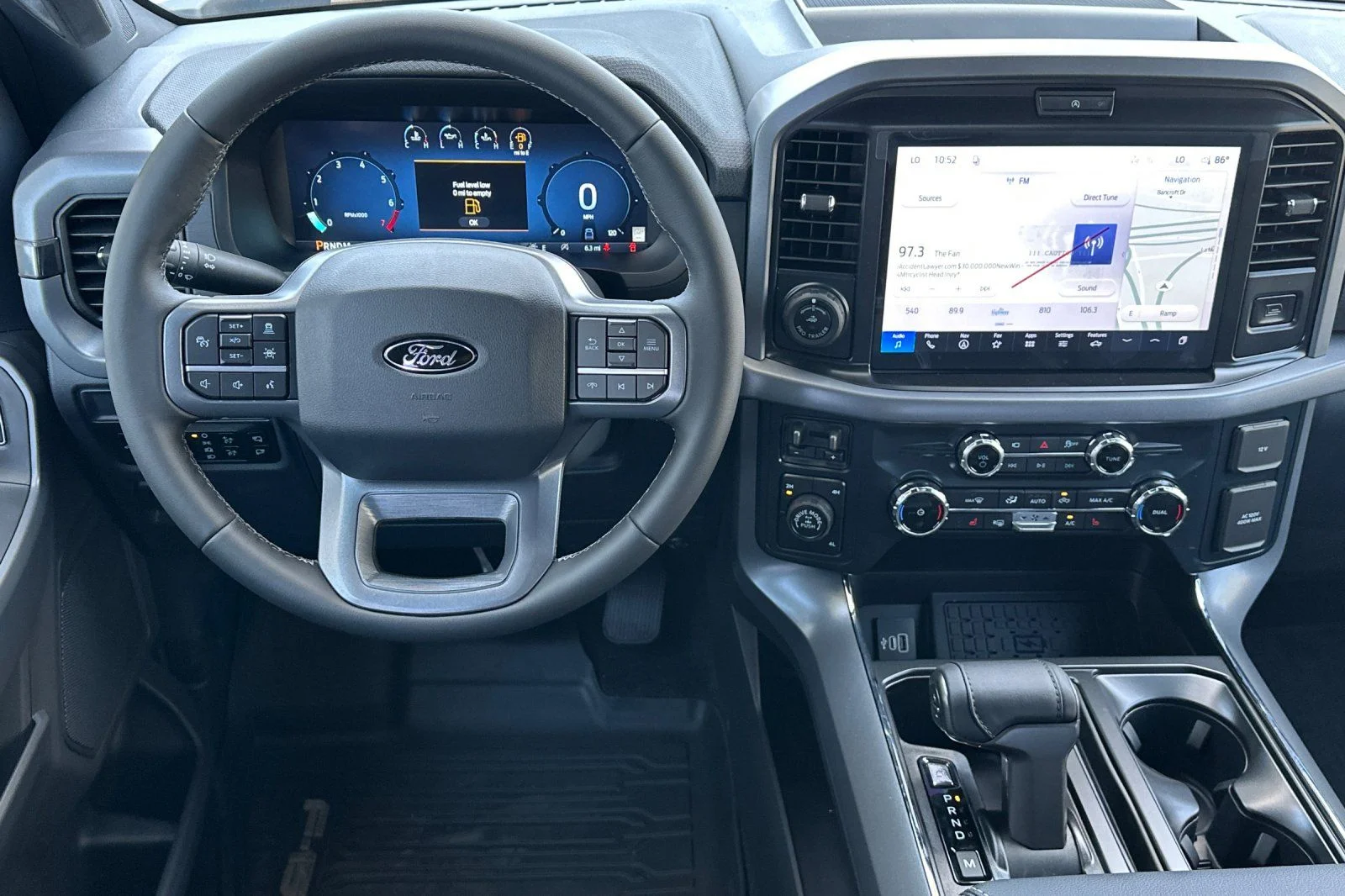New 2026 Oxford White Ford XLT image 13