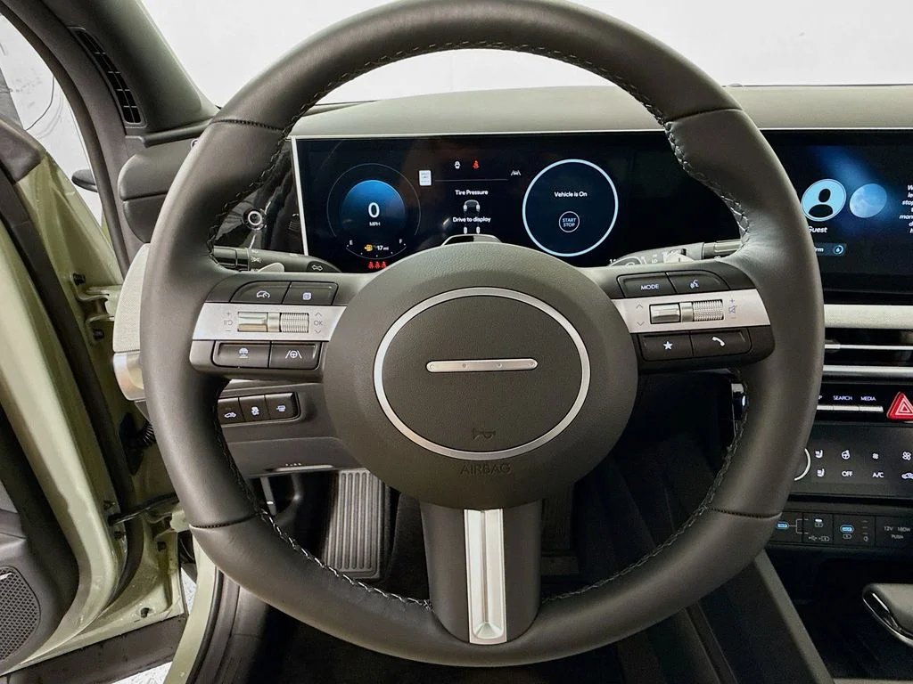 2025 Hyundai Santa Cruz Limited - Photo 11