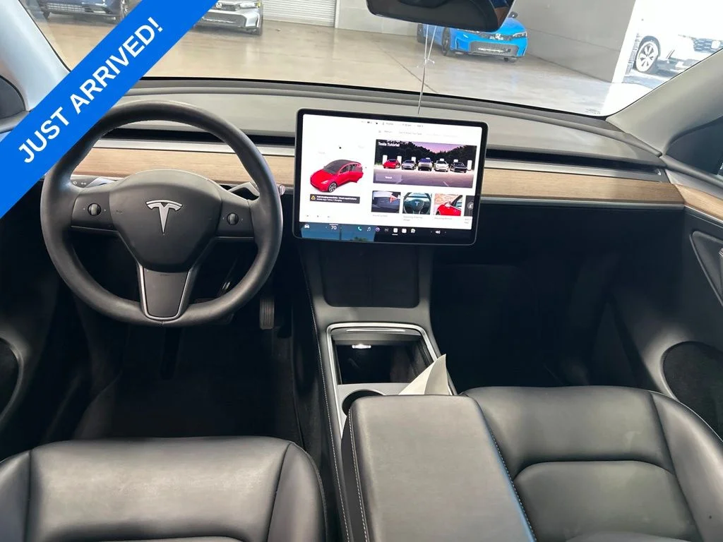 Used 2024 Ultra Red Tesla Long Range image 5