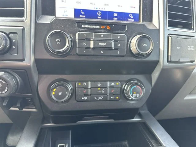 Used 2020 Red Ford XLT image 20