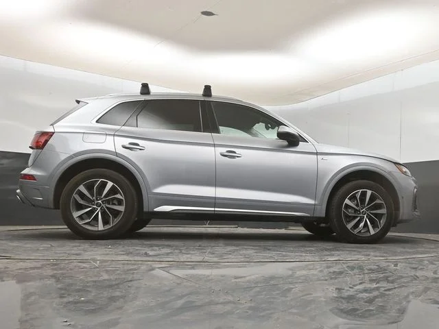 Used 2024  Audi 45 S line Premium image 23