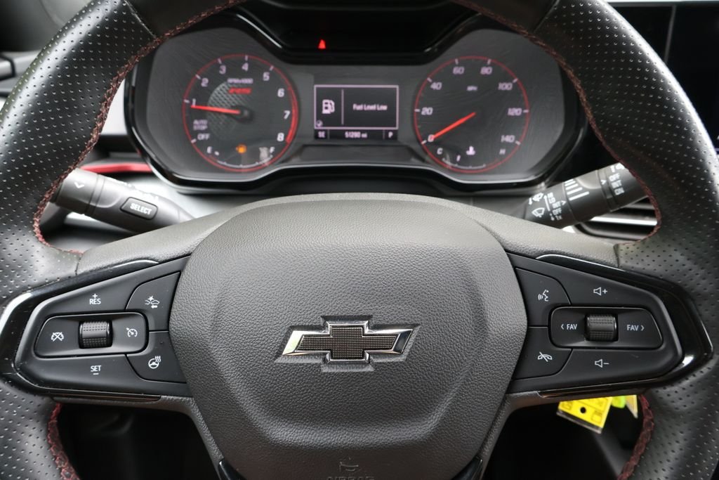 Used 2024 Green Chevrolet 1RS image 29